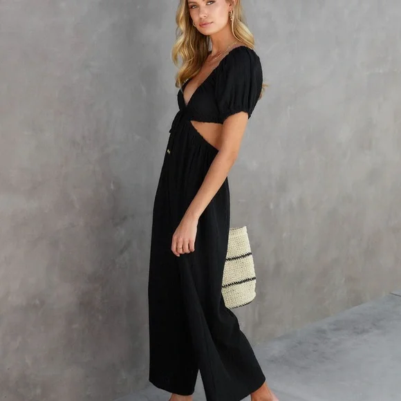 BY VICI PORTFINO BREEZE COTTON PUFF SLEEVE CUTOUT JUMPSUIT IN BLACK BRAND NEW!❤️ - Picture 7 of 8
